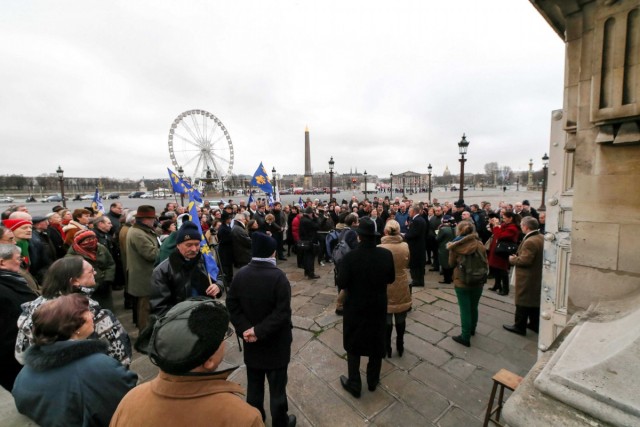 9/16. Paris : les royalistes réunis en mémoire du roi Louis XVI guillotiné. © Michel Stoupak. Mar 21.01.2014, 10h06m58.