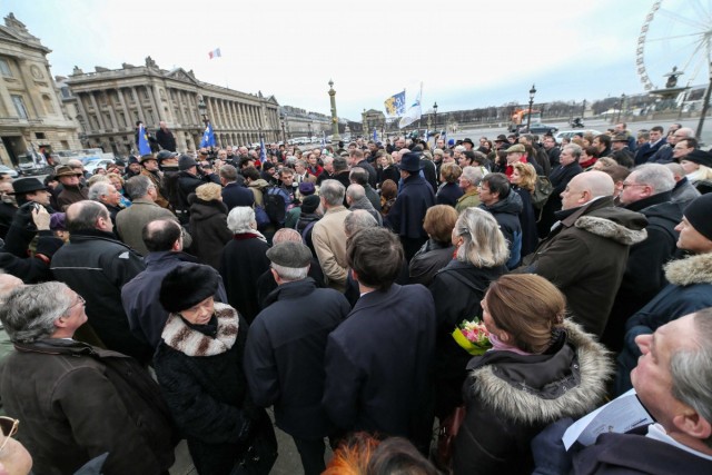 21.01.2014. Paris : les royalistes réunis en mémoire du roi Louis XVI guillotiné