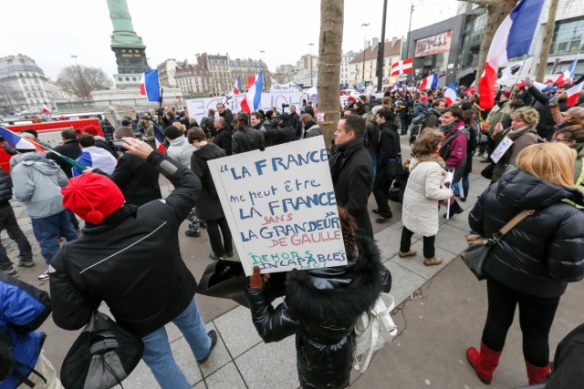 10/18. 13h39m25. Dim 26.01.2014. « Jour de colère » à Paris : manifestation anti-Hollande. © Michel Stoupak.