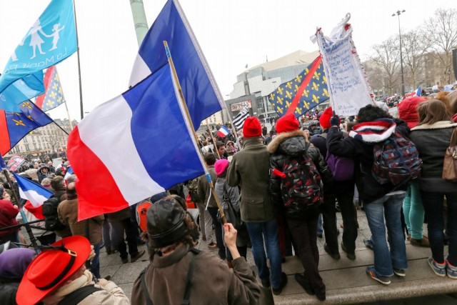 14/18. 13h56m01. Dim 26.01.2014. « Jour de colère » à Paris : manifestation anti-Hollande. © Michel Stoupak.
