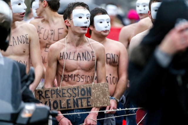 26.01.2014. « Jour de colère » à Paris : manifestation anti-Hollande