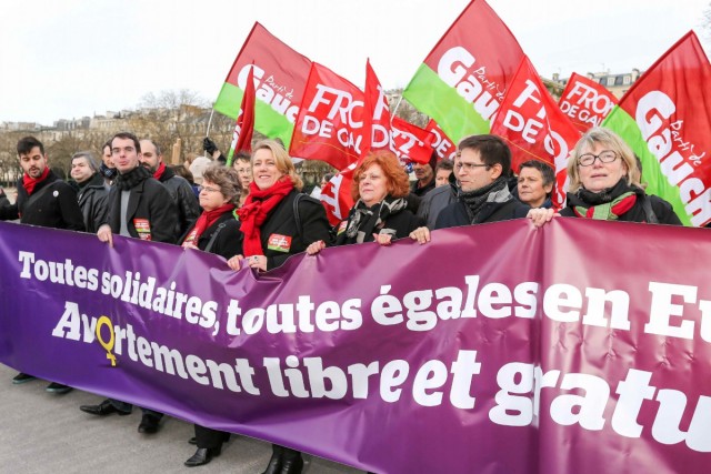 01.02.2014. Des milliers de manifestants dans la rue pour le droit à l’IVG en Espagne
