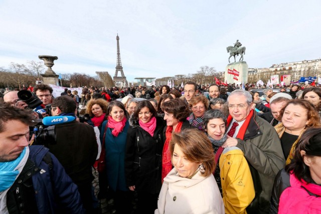 01.02.2014. Paris : Anne Hidalgo avec les manifestants pro-IVG