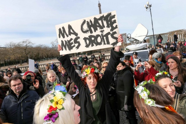 01.02.2014. Inna Schevchenko et les Femen dans la manifestation pro-IVG