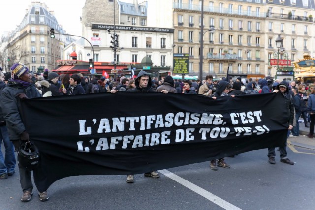 09.02.2014. Les « antifas » défilent contre le fascisme et l’homophobie