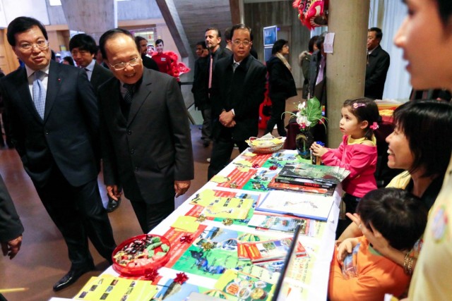15.02.2014. Le ministre vietnamien Hoang Tuan Anh lance la fête du Têt