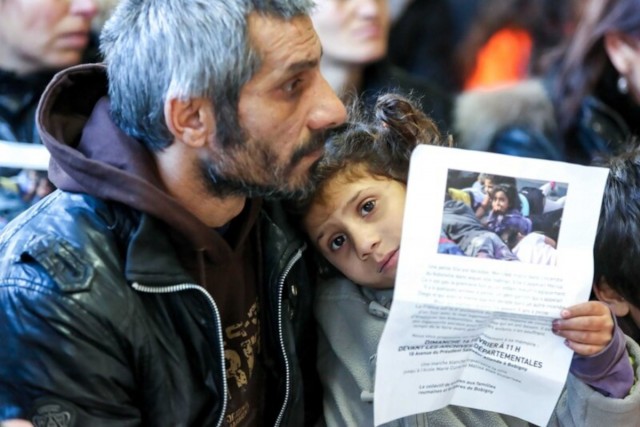 16.02.2014. Marche blanche pour Melisa, morte dans l’incendie d’un camp de Roms