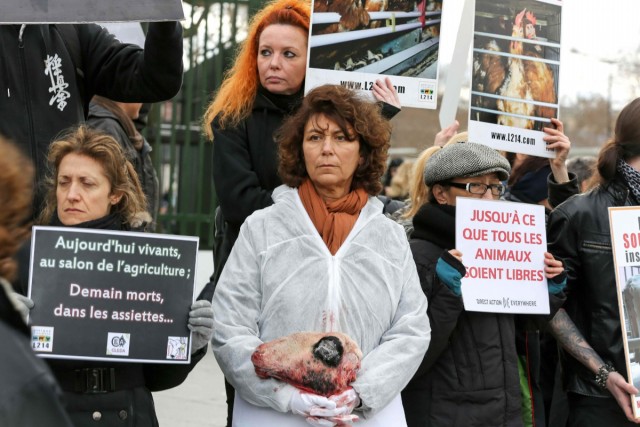 22.02.2014. Les « vegan » aux portes du Salon de l’agriculture