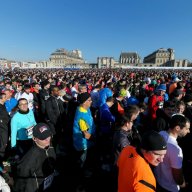 02.03.2014. Semi-marathon de Paris. 33 200 coureurs au départ de la 22e édition