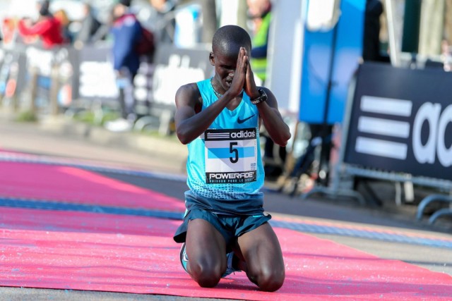 02.03.2014. Semi-marathon de Paris. 33 200 coureurs au départ de la 22e édition