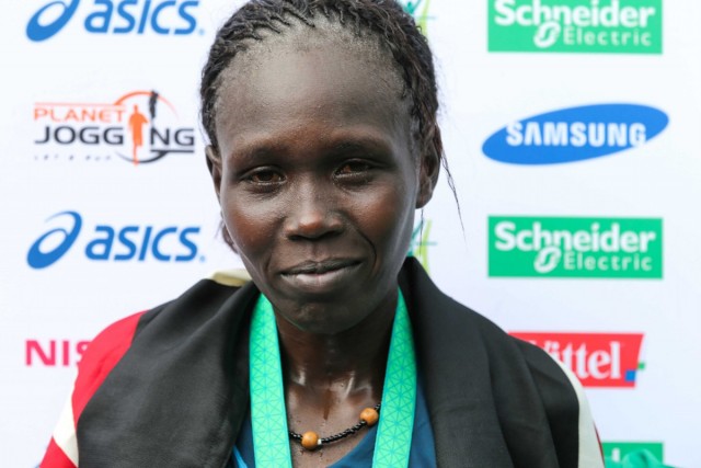 06.04.2014. Marathon de Paris : La Kényane Cheyech s’impose