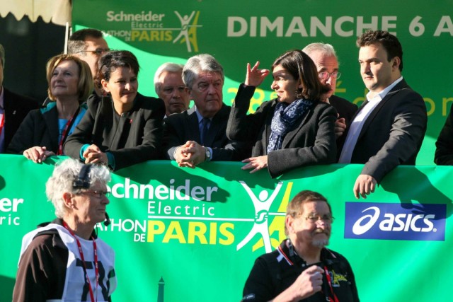06.04.2014. Marathon de Paris : Hidalgo et Vallaud-Belkacem au départ