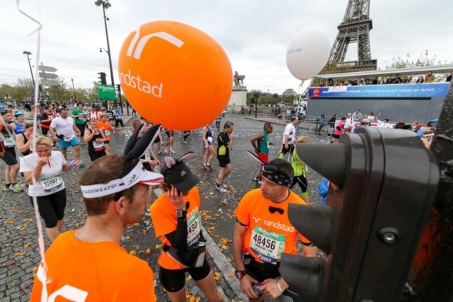 06.04.2014. 38e Marathon de Paris : 40 738 coureurs au départ