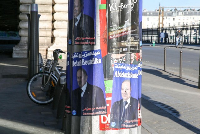 16.04.2014. Paris : la campagne présidentielle algérienne s’affiche