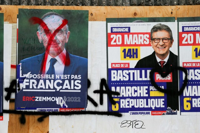 2/6. Campagne officielle d'affiches des 12 candidats à la présidentielle. © Michel Stoupak. Mar 05.04.2022, 11h40m55.