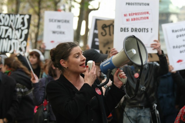 7/19. Manifestation d'ampleur contre les violences sexistes. © Michel Stoupak. Dim 25.11.2012.