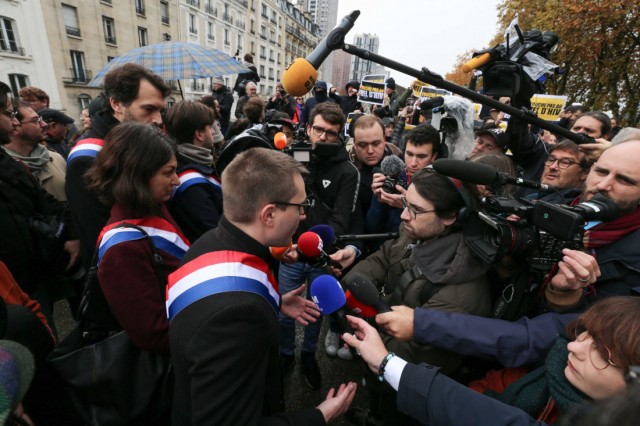 6/9. Les députés LFI s'expriment devant la presse. © Michel Stoupak. Dim 12.11.2023, 11h16m48.