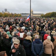 1/9. Manifestation contre l'antisémitisme sur l'Esplanade des Invalides. © Michel Stoupak. Dim 12.11.2023, 14h47m26.