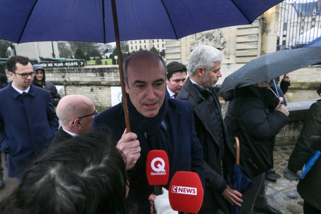 10/16. Olivier Marleix (C), président du groupe LR à l'Assemblée. © Michel Stoupak. Mer 07.02.2024, 11h17m18.