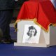 3/8. Le cercueil de Mélinée Manouchian a été déposé devant le Panthéon. © Michel Stoupak. Mer 21.02.2024, 18h19m45.