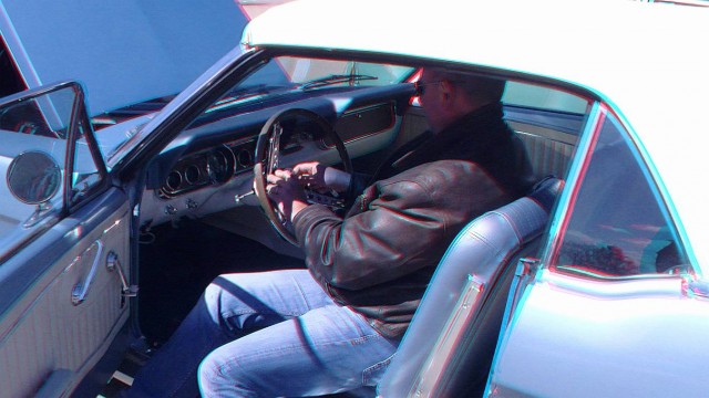 2/8. Au volant de la Ford Mustang. © Photo 3D J.-F. Saby. Dim 17.04.2016, 15:25.