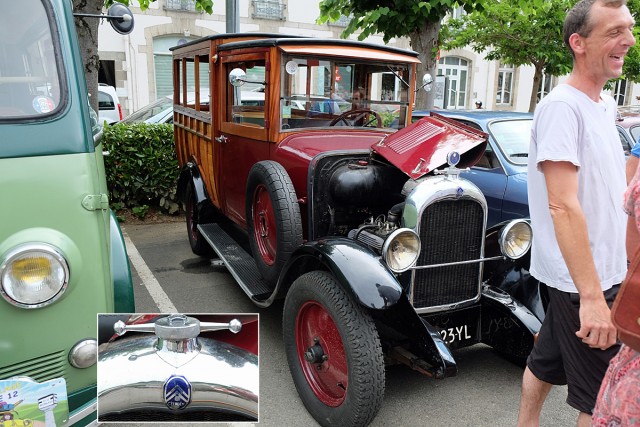 01.07.2018. Véhicules anciens. Un troisième Embouteillage plutôt fluide à Morlaix