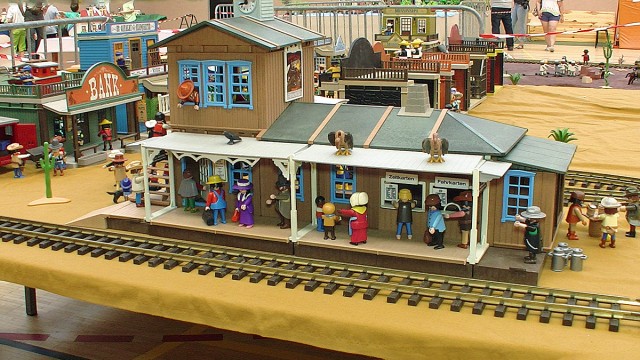 14.07.2018. Des dioramas de qualité à l'exposition Playmobil de Plourin