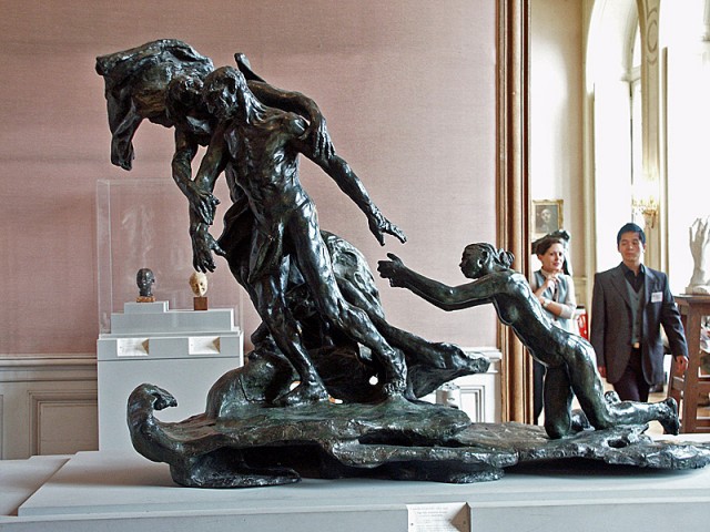 11/21. L'Age mûr, deuxième version, bronze, par Camille Claudel.