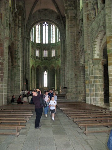 20/39. Mont-Saint-Michel : dans l'abbatiale. Mar 03.07.2007, 15:43.