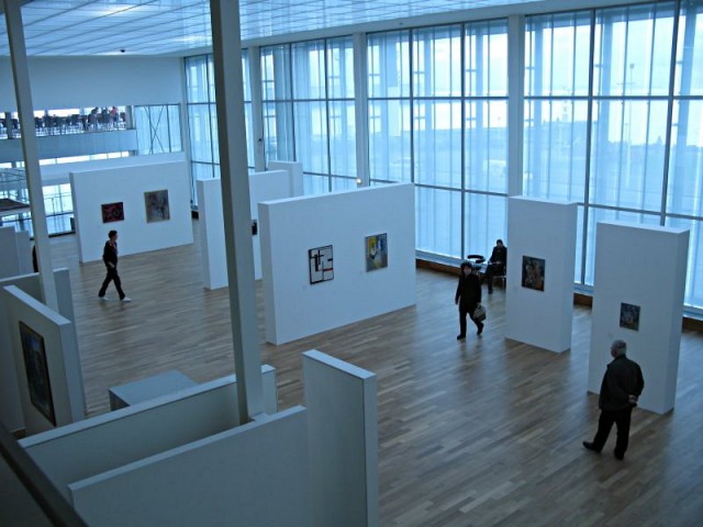 28/28. Musée André Malraux. 15:31.