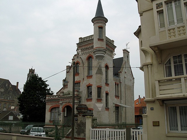 21/29. Le Touquet. Rue Jean-Monnet. Villa "Le Castel" (1904). Dim 19.04.2009 - 16:54.