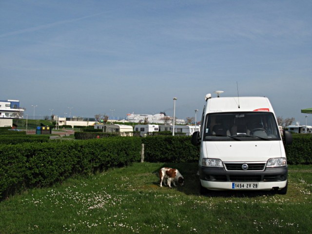 24/69. Calais. Le camping municipal. Mer 22.04.2009 - 11:28.