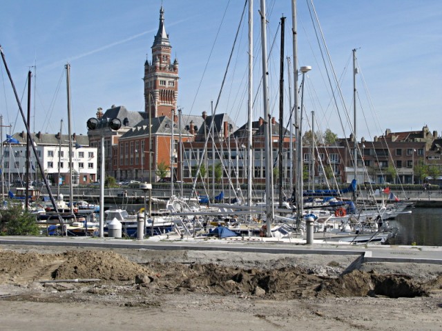 49/69. Dunkerque. La ville et le port de plaisance. Mer 22.04.2009 - 16:32.