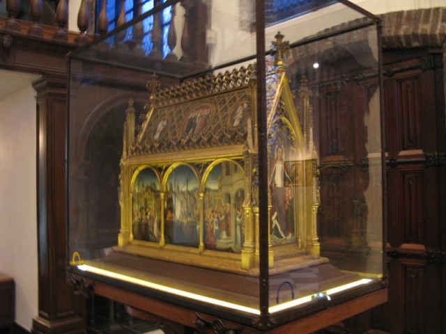 13/19. Bruges. La châsse de Sainte-Ursule par Hans Memling, 1489. Sam 25.04.2009 - 10:34.