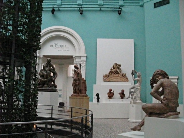 23/62. Musée de Valenciennes. La salle Carpeaux. Lun 27.04.2009 - 10:49.