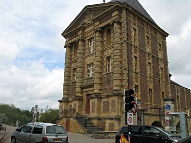 2/60. Charleville-Mézières. Musée Rimbaud. Mar 28.04.2009 - 13:51.
