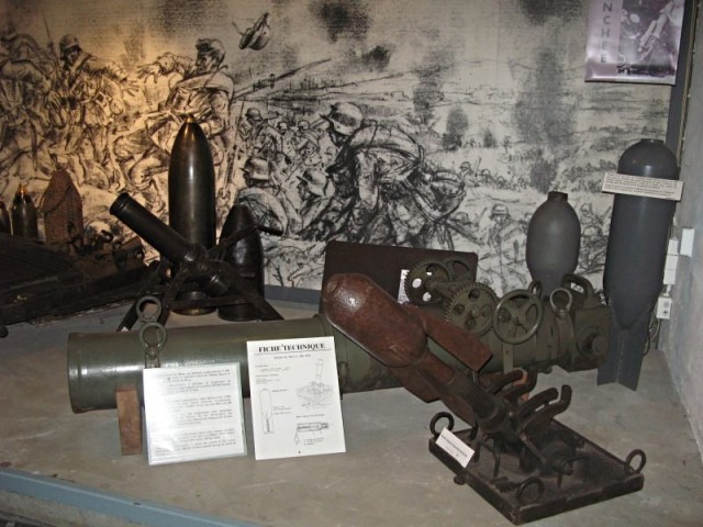 17/52. Mémorial de Verdun. Jeu 30.04.2009 - 16:15.