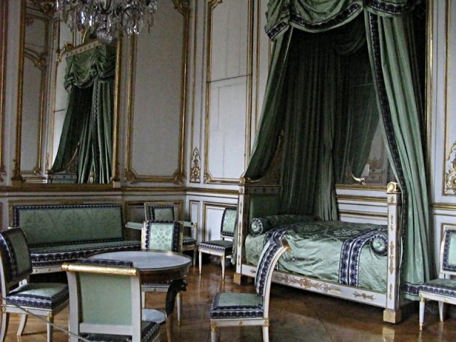 50/58. Strasbourg. Musée des Arts décoratifs. Chambre à coucher de Napoléon 1er. Sam 2/5/2009. 14:23.