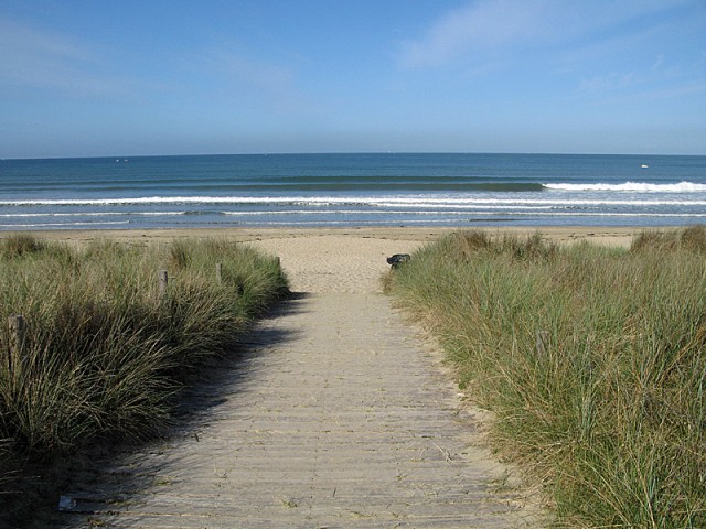 12/16. Pen er Malo. L'accès à la plage. 11.05.2011, 09:52.
