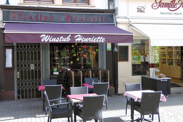 10/15. Rue Henriette. Nous avons jadis fréquenté ce restaurant. Mer 21/09/2011, 16:45.