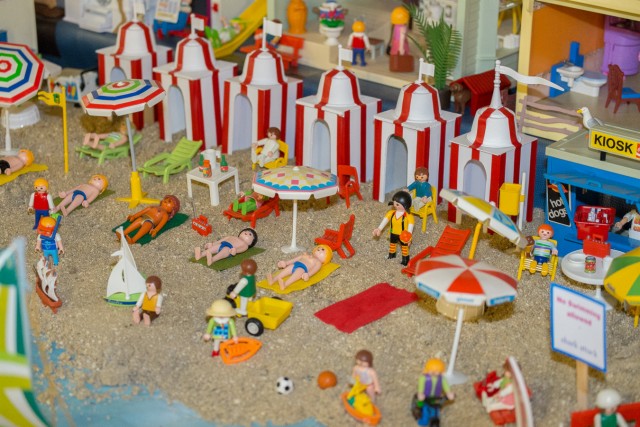 11/32. Salon du Playmobil à Morlaix. Sur la plage.
