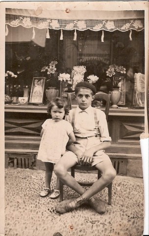 10/16. Jeannette (ma tatie) et Etienne Saby.