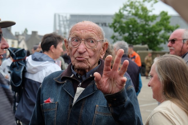 Henri Venner, 102 ans, un des derniers membres des Forces françaises libres (FFL). Dim 30.07.2023, 11h24m25.