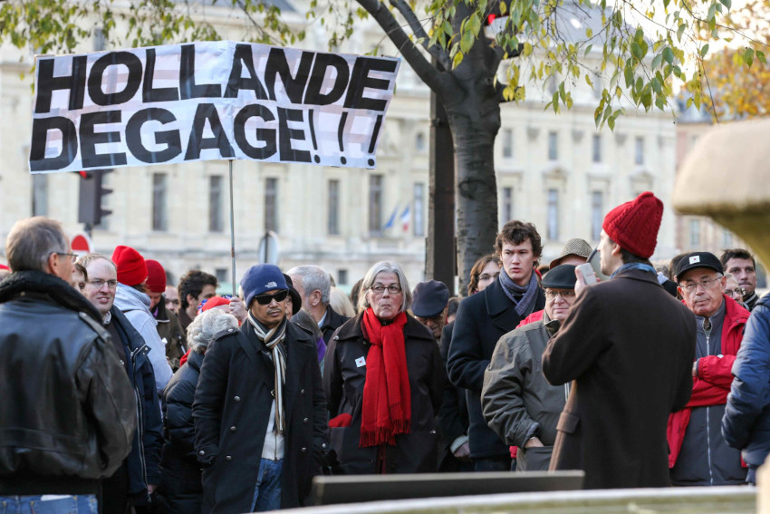 1/18. Paris : mobilisation contre le « matraquage fiscal ». © Michel Stoupak. Sam 30.11.2013, 15h35m50.