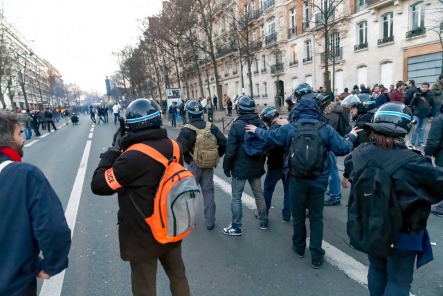 02.02.2014. 1.500 policiers mobilisés pour encadrer la Manif pour tous