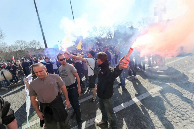 09.03.2014. Paris : manifestation contre l’immigration et l’islamisation