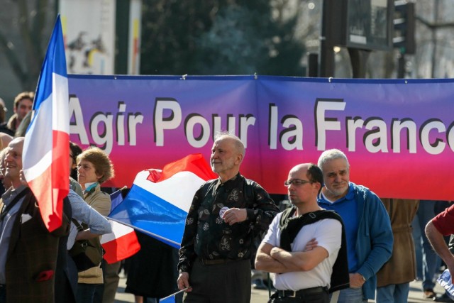 09.03.2014. Paris : manifestation contre l’immigration et l’islamisation