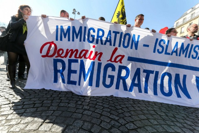 09.03.2014. Paris : manifestation contre l’immigration et l’islamisation