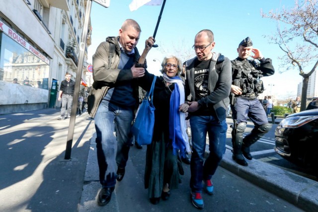 09.03.2014. Paris : manifestation contre l’immigration et l’islamisation