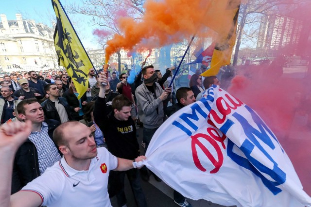 09.03.2014. Paris : manifestation contre l’immigration et l’islamisation